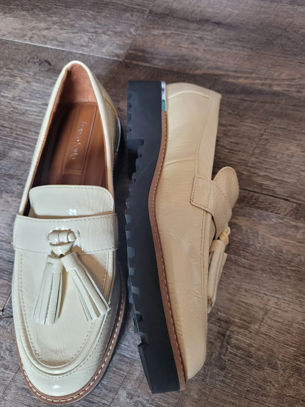 Cream Patent Leather Franco Sarto Tassel Loafers Size 7 Preppy Workwear